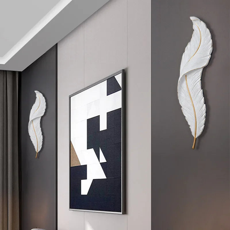 Feather-Shaped Wall Light – Subtle Elegance and Ambient Glow