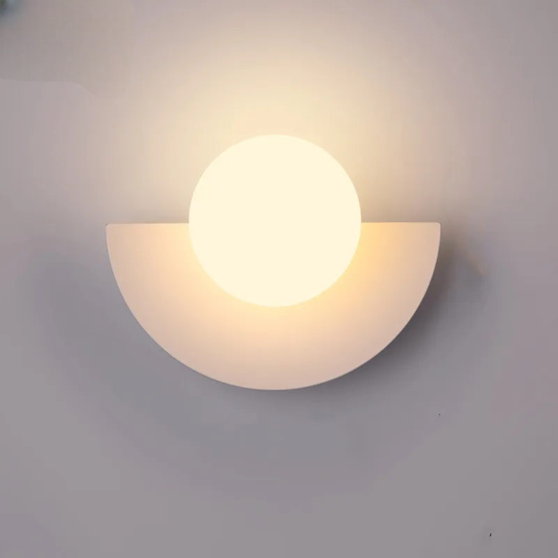 Modern Geometric LED Wall Light – Half Circle Design