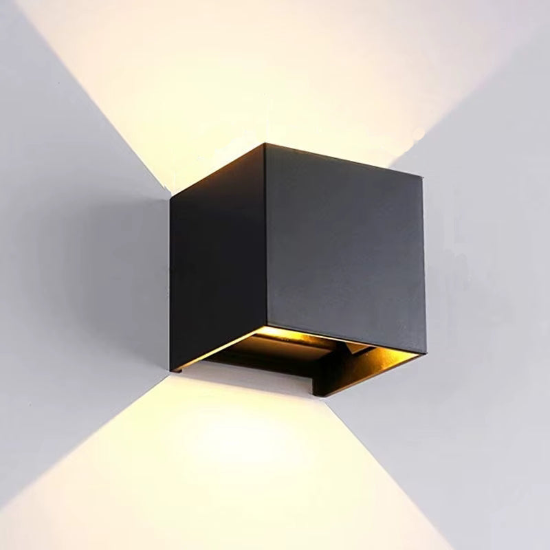 Modern Waterproof LED Wall Light – Cube-Shaped Sconce