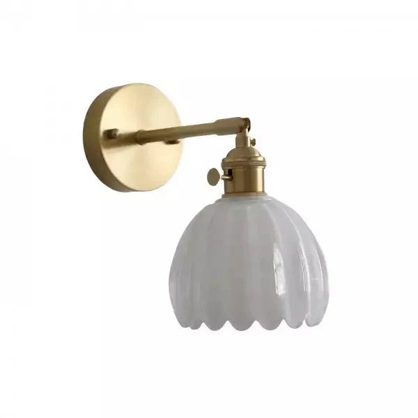 Retro Wall Lamp in Tulip Flower Shape – Vintage Sconce with Glass Shade and Gold Finish