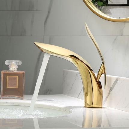 Balsamo Faucet