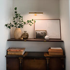 Wireless LED Wall Light for Artwork – Rechargeable Picture Lamp