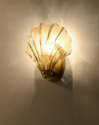 Shell-Shaped LED Wall Light – Elegant Brass and Glass Sconce