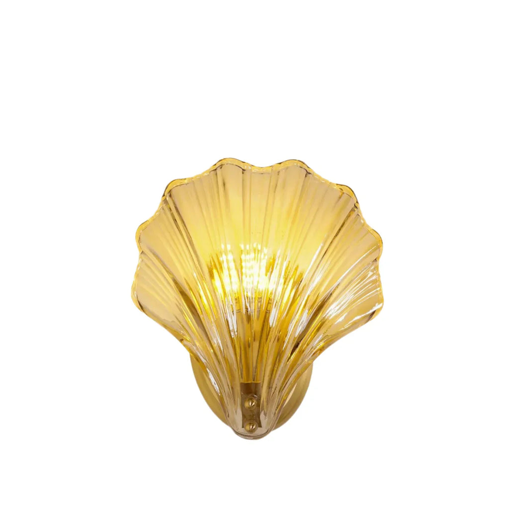 Shell-Shaped LED Wall Light – Elegant Brass and Glass Sconce