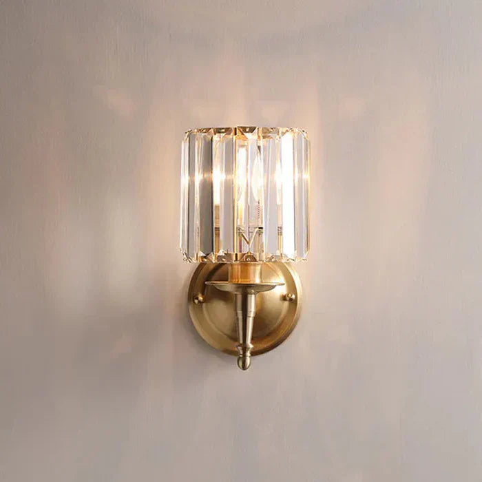 Elegant Crystal Wall Light – Glamour Style